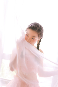 在世界尽头咏唱恋曲的少女yu-no